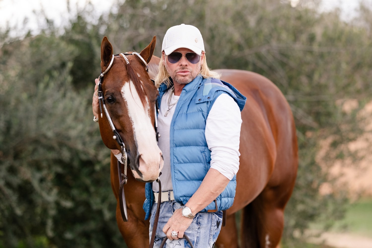 Equestrian Sales Store -Equestrian Sales Store Kent Ray Taylor with aqha mares Never Have I Ever and Snippity Snap Blake Weis by Kirstie Marie Photography 0001 min