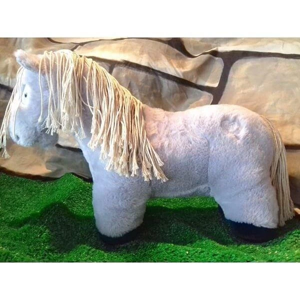 Crafty Ponies Pony With Passport 5 Crafty Ponies Pony With Passport - Image 3